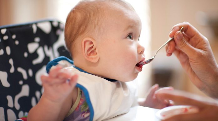 ۱۰-ways-solid-food-safe-baby-2160X1200